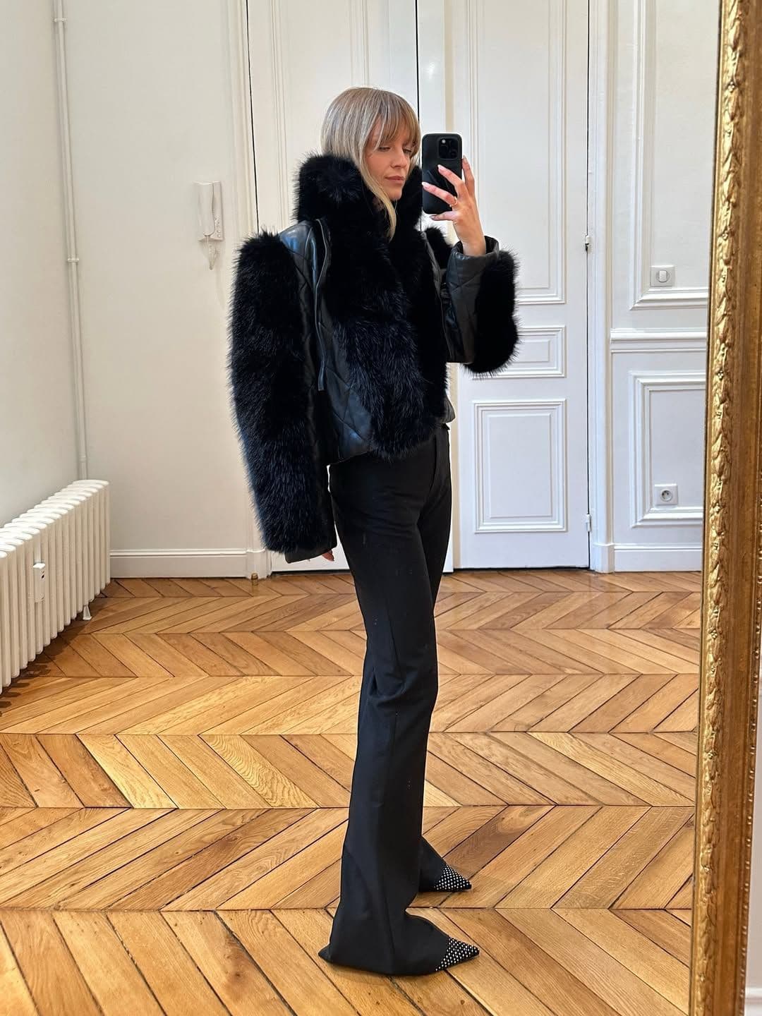  I’ve Done the Research—These Are the Flat Shoes That Look Chicest With Leggings 