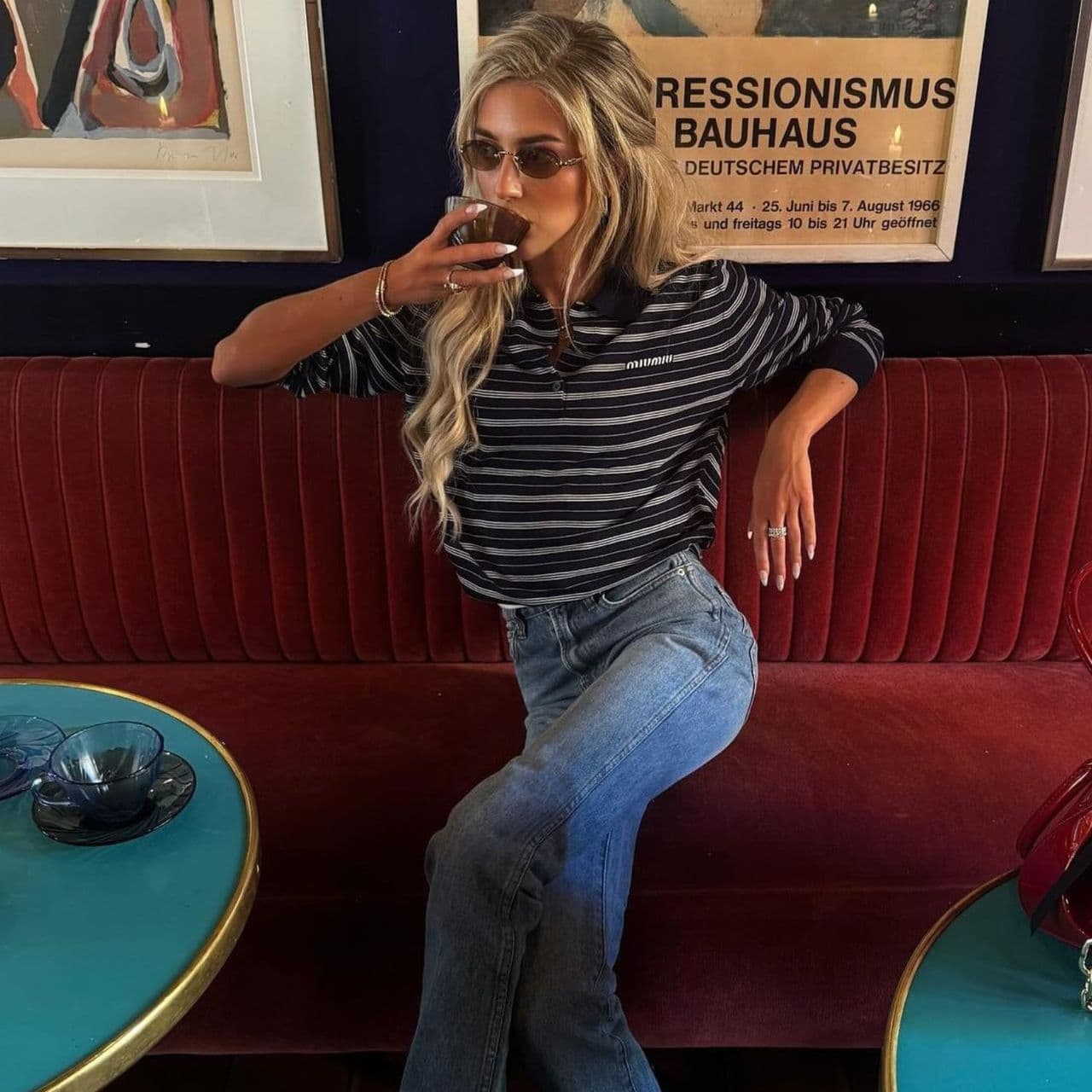  No, Not Loafers—Every Chic Person in NYC Is Wearing Cigarette Jeans With These Classic Flats Instead 